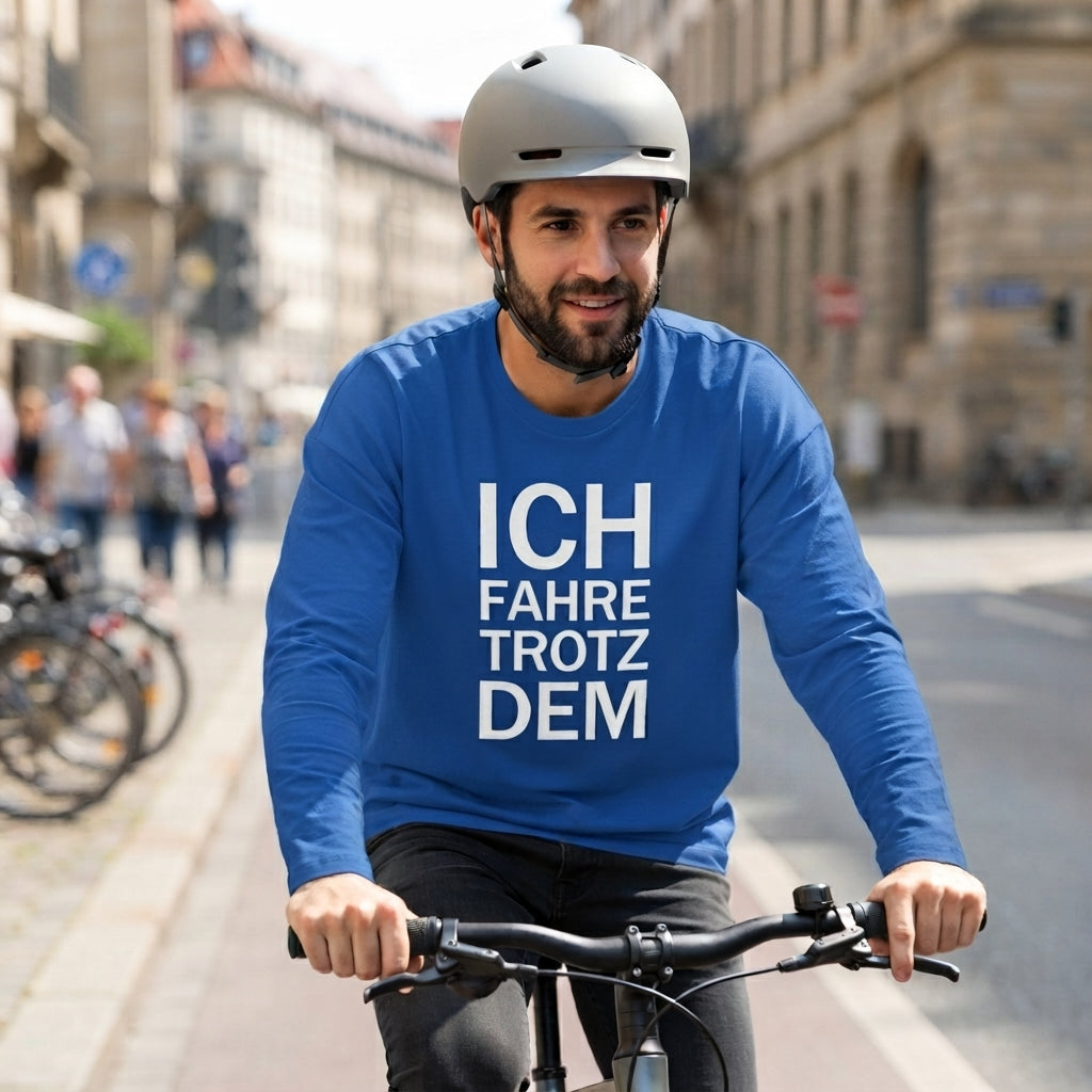 Mindful Blue Organic Oversize Sweatshirt mit dem weissen Aufdruck Ich fahre trotzdem